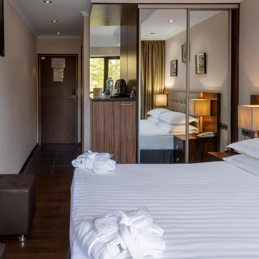 Готель Park House Barmashino Екстер'єр фото