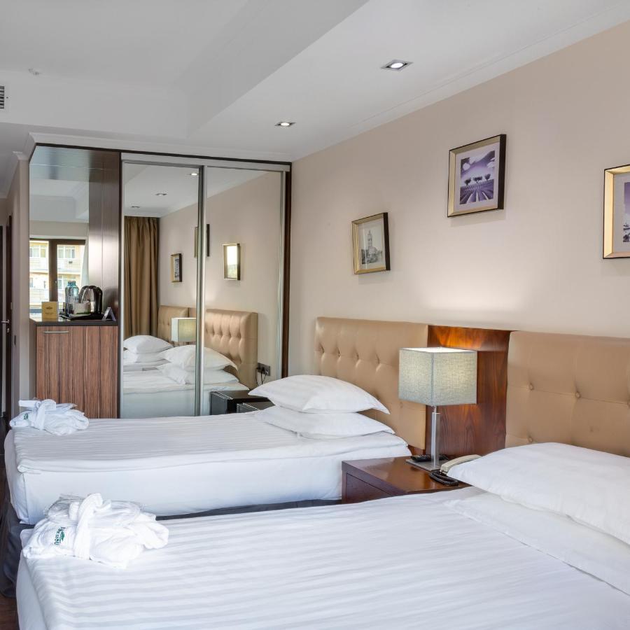 Готель Park House Barmashino Екстер'єр фото